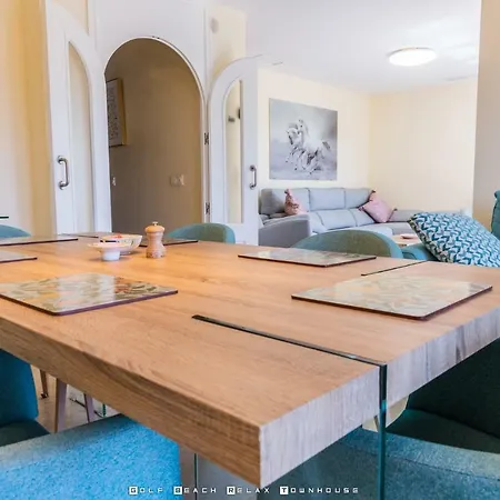 Golf Beach And Relax Townhouse * 阿尔加德萨